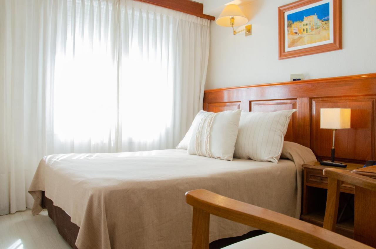 Hotel Valles Mar del Plata Bagian luar foto