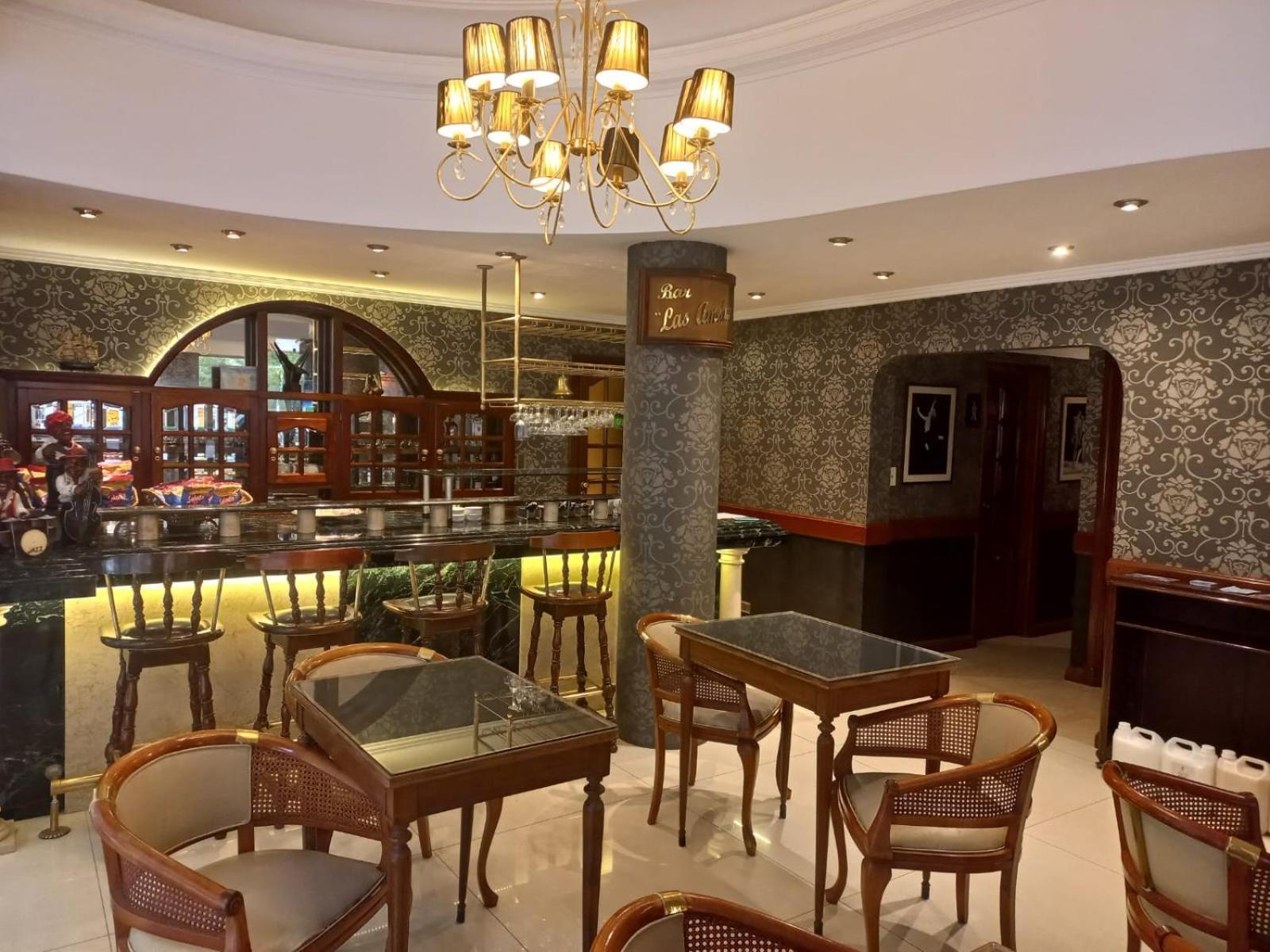 Hotel Valles Mar del Plata Bagian luar foto